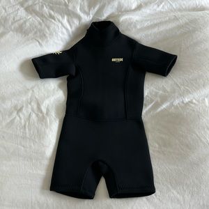 ABYSSE MINI WETSUIT 2